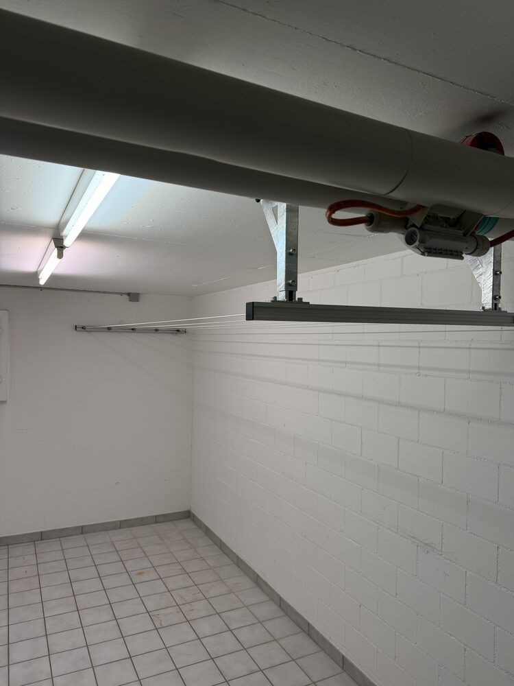 Étendoir à linge sur mesure — Buanderie