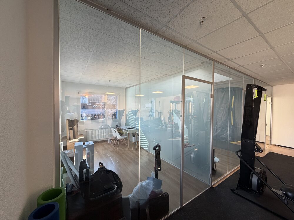 Espaces vitrés — Cloisons verre & aluminium